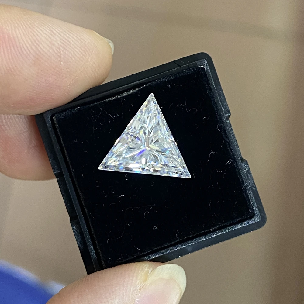 2 Carat Triangle Shape White D VVS 8x8mm Lab Grown Moissanite Diamond Fashion Woman Necklace Gemstone