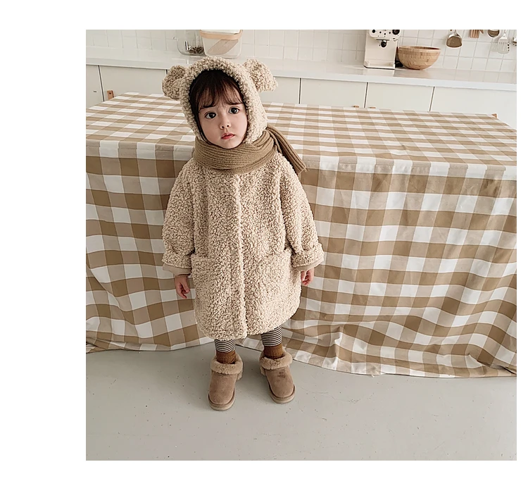 Winter new fashion baby girls hooded thicking warm Cotton padded coat Children Fur on Both Sides wear Outerwear