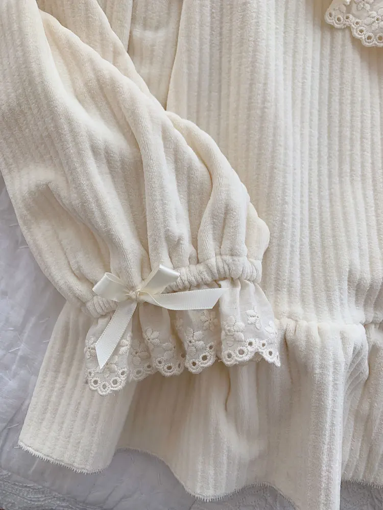 Осень-зима, винтажные женские теплые пижамные комплекты из плотного бархата, элегантные белые кружевные пижамы с длинным рукавом, милые пижамы