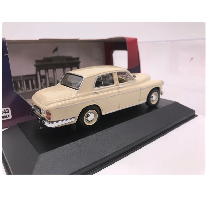 IST 1:43 сплав модель автомобиля 1964 WARSZAWA 203 металлическая игрушка модель автомобиля коллекция подарок
