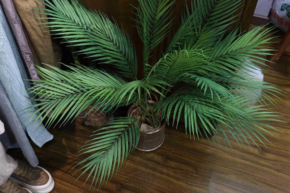 Artificial Palm Leaf Plants (14)