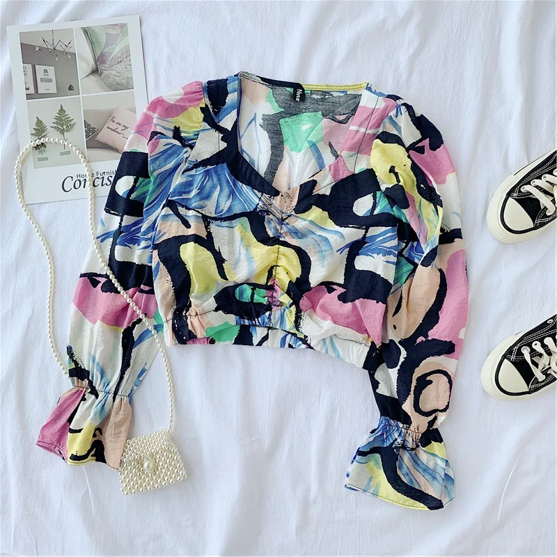 

2019 Women Vintage Casual Blouse Autumn Shirts Drawstring V-neck Long sleeve Chic Shirt Female Bohemia Grapic Woman Tops LS154