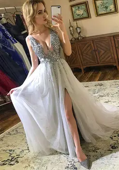 

Sexy Prom Dresses 2019 Beaded Plugging V Neck Sheer Straps High Split Open Back Sexy Tulle vestidos de fiesta largos elegantes