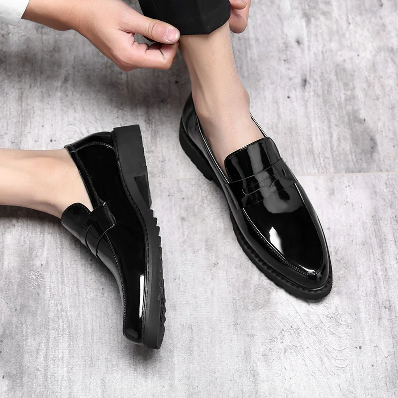 

Big Size New Fashion Men Black Business Formal Dress Shoes loafers Men Wedding Shoes Leather Oxfords Pointed Toe Shoes hjk89