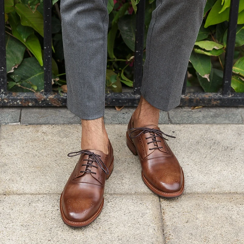 New Summer Round Toe Laces Man Formal Dress Shoes Genuine Leather Party Oxfords Handmade Men's Breathable Brogues Flats NHS269