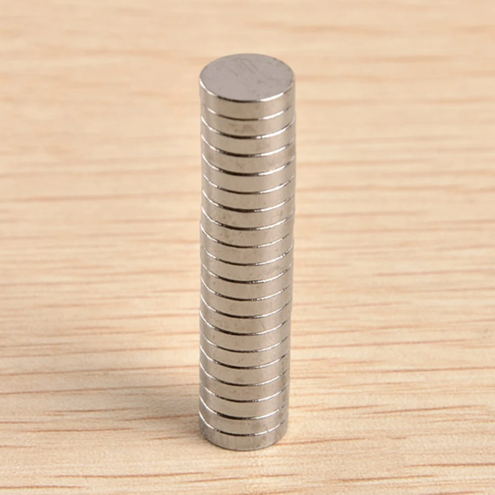 20pcs Multi-use 8x2mm N40 Strong Round Disc Rare Earth Neodymium Magnets for Refrigerator DIY Craft Scientific and Office