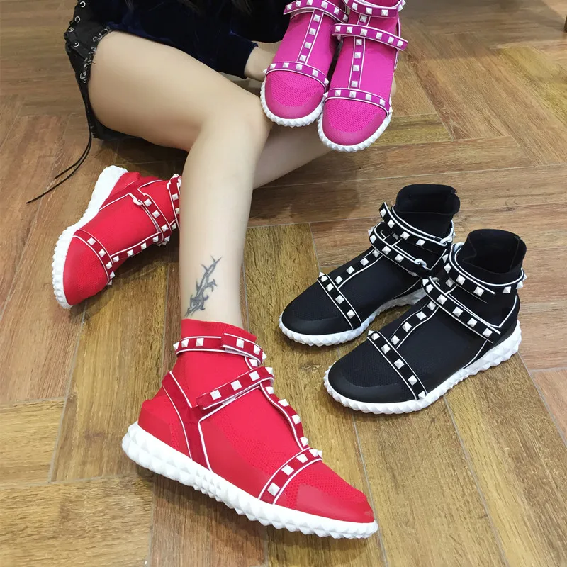 

Top Fashion Sock Boots White Studded Rivets Round Toe Boots Women Shoes Short Boots Street Motor Mujer Stretch Fabric Shoes