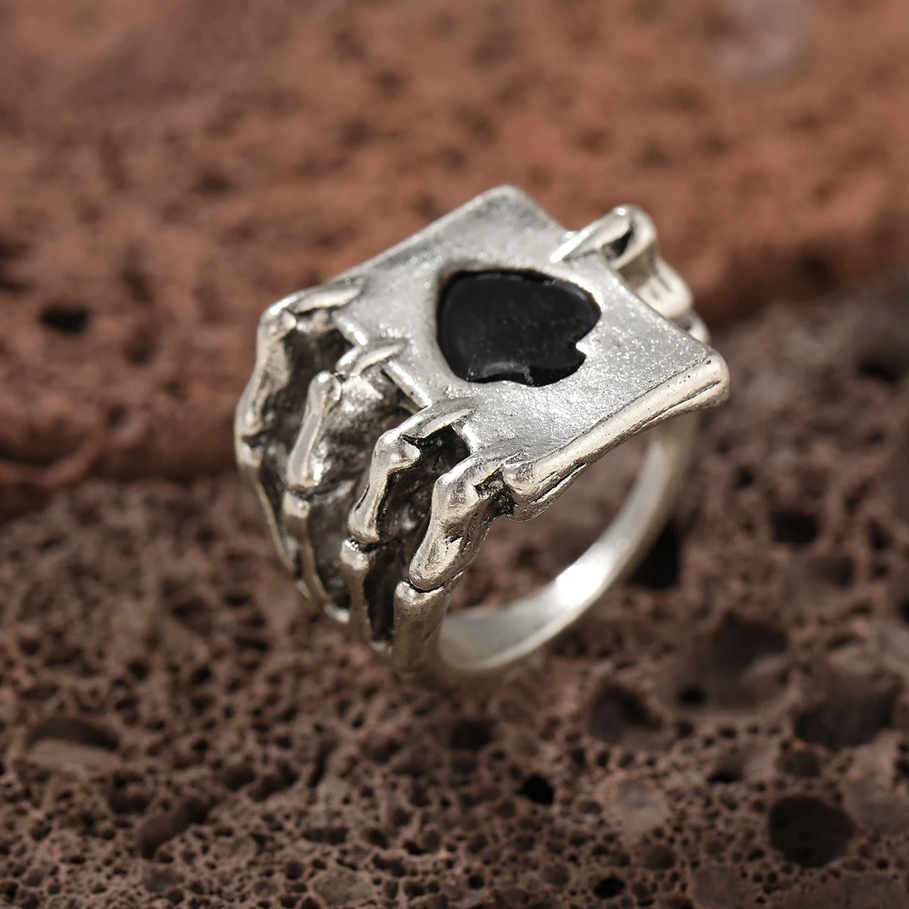 Punk Gothic Heart Ring Set for Women Black Dice Vintage Spades Ace Silver Plated Retro Rhinestone Charm Billiards Finger Jewelry