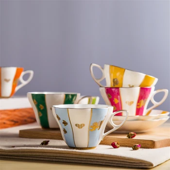 

Europe Ceramic Tea Cup And Saucer Set Retro Bone China Coffee Cup Porcelain Afternoon Black Tea Cup Set Household Coffeeware Set