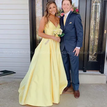 

Yellow Sexy Prom Dresses With Pockets Satin Spaghetti Straps Evening Dress Long Gown Crisscross Back Party Dress Robe De Soiree