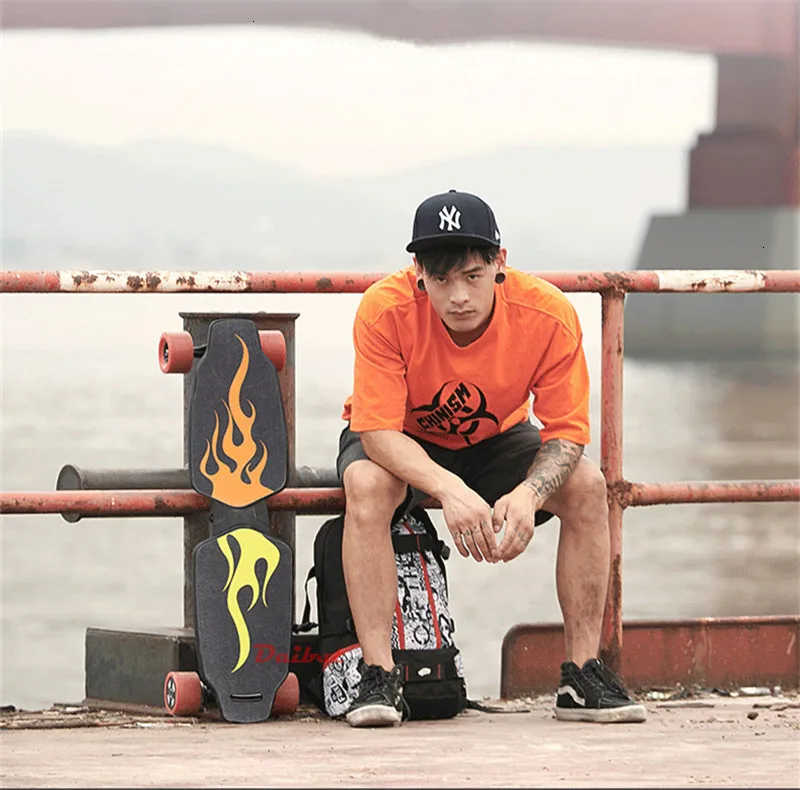 Daibot Four Wheel Electric Scooter Electric Scooters 500W 24V Foldable Electric Skateboard With Bluetooth Speaker For Adult      (13)