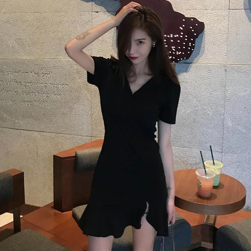 Womens's Irregular Dress Ladies Self-cultivation V Neck Short Sleeve Small Black High Waist Buttocks Female Dresses | Женская одежда