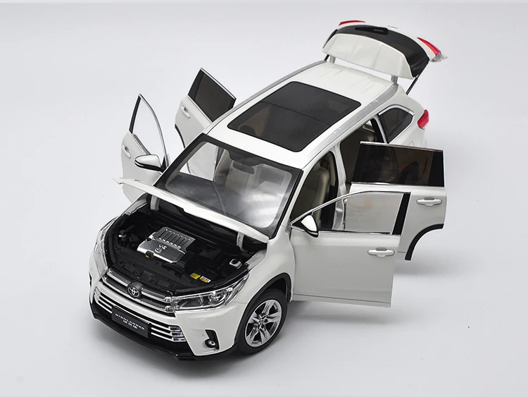 Exquisite gift 1:18 Toyota new Highlander alloy model,simulation die-cast metal collection decoration model,free shipping