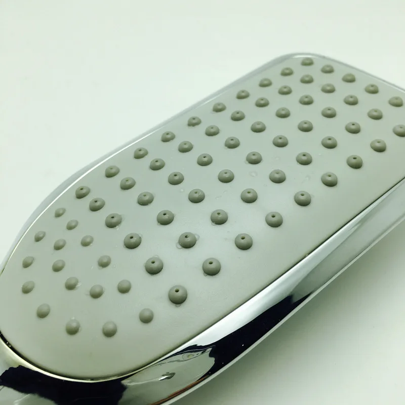 3024779706_1104636893