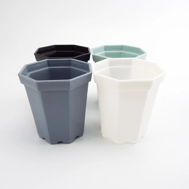 Square Plastic Plant Pots