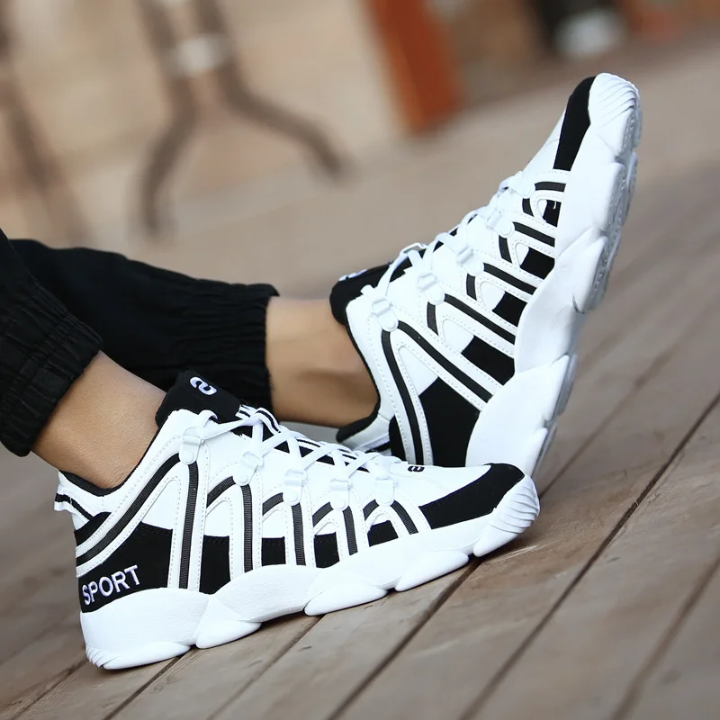 

2019 New Brand Men's Professional Basketball Shoes Hot High Tops Comfortable Basket Shoes Breathable Basket Sport Shoes