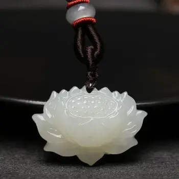 

Natural Hetian Jade Pendant Necklace