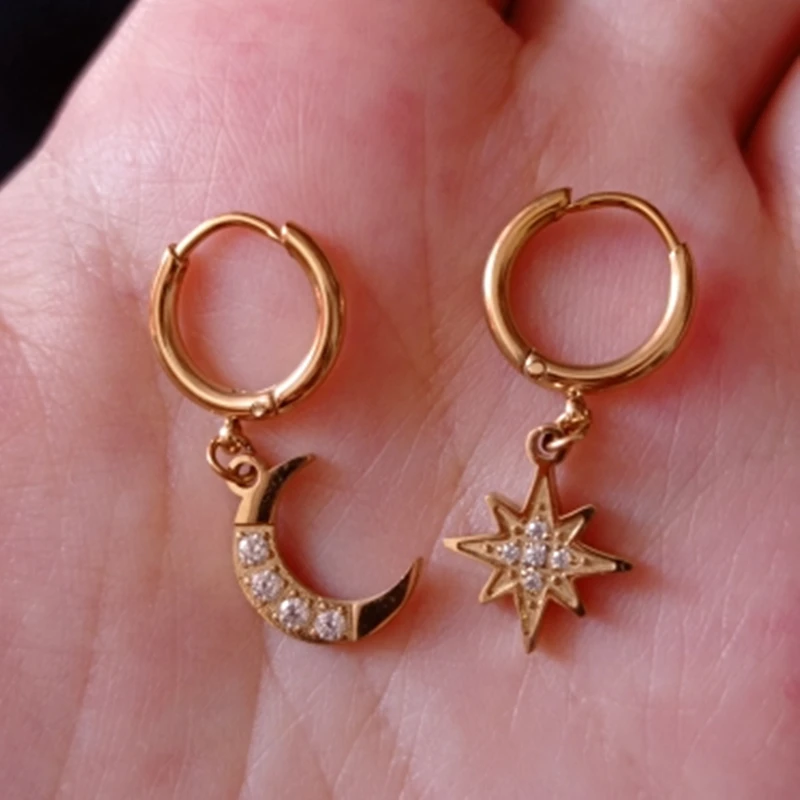 

Stainless Steel Hoop Earrings for women Aesthetic Star Moon Hanging Earring Dangle Earring Fashion Jewelry 2021 wholesale