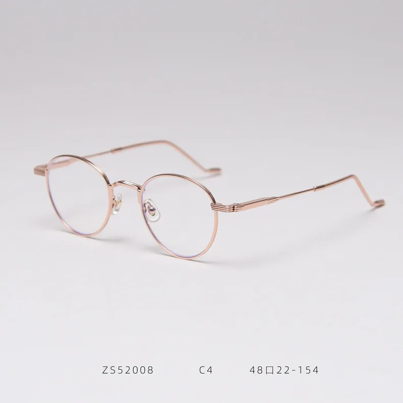 13751807395_1344152070