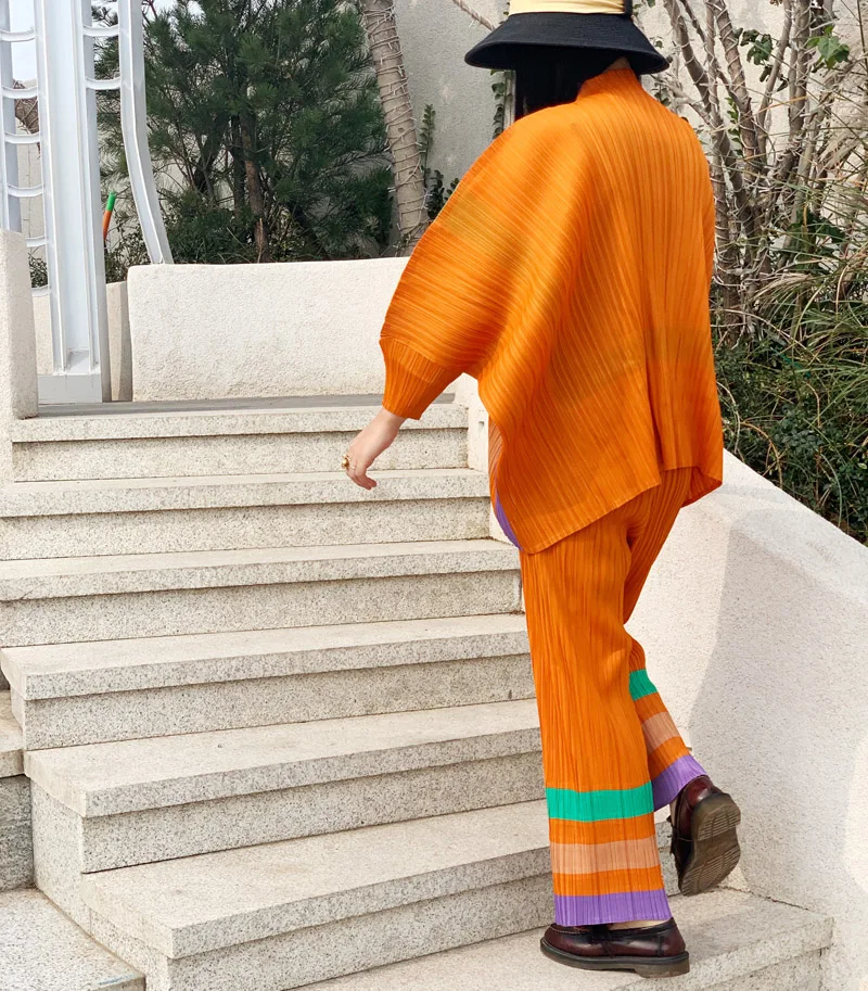Подиум Miyake fold футболка+ широкие брюки Двухсекционный рукав летучая мышь большой размер контрастный костюм Женская мода темперамент