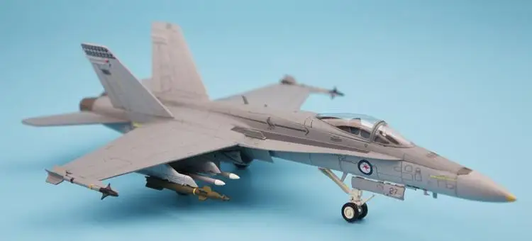 Хобби мастер F/A-18A Hornet A21-27 75 Sqn RAAF 1/72 литье под давлением модель самолета