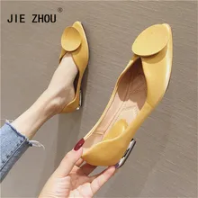 Новое поступление; желтые женские туфли на плоской подошве; повседневная женская обувь с металлическим дизайном; удобные туфли на плоской подошве с острым носком; женские водонепроницаемые Мокасины