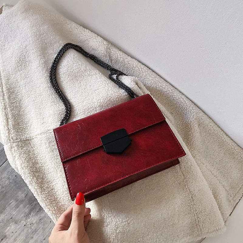 

Women Shoulder Bags 2019 winter new Korean version of the Messenger bag handbag chain wild shoulder bag women bag