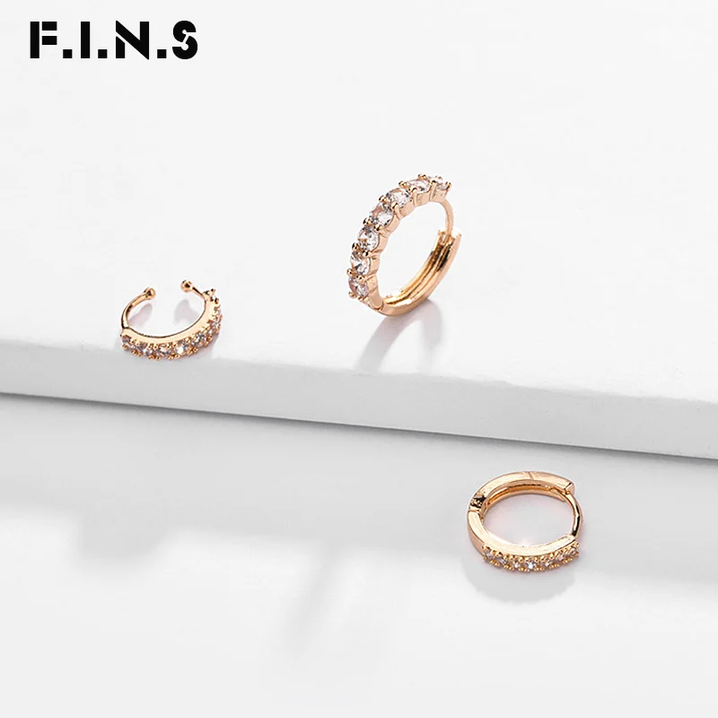F.I.N.S модные кубические циркония небольшие кольцевые широкие серьги Модные ювелирные изделия медные, золотистого цвета ушные манжеты без пирсинга 3 шт./компл