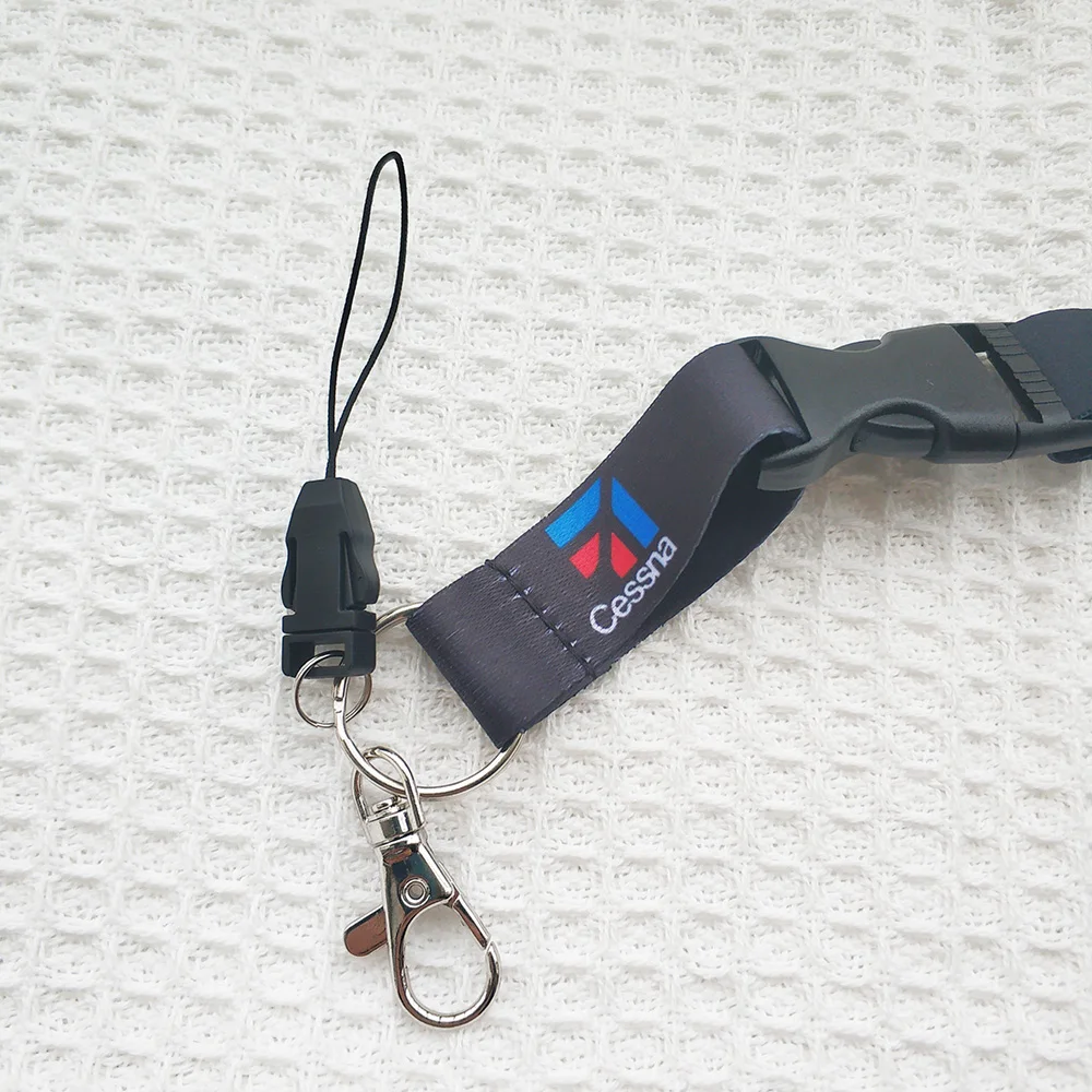 1 pcブラックセスナ電話ストラップchaveiroキーチェーンllavero id