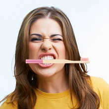 1 шт. зубная щетка из натурального бамбука разноцветные кисти Зубная щетка для волос круглая бамбуковая ручка Мягкая Щетина зубная щетка для взрослых