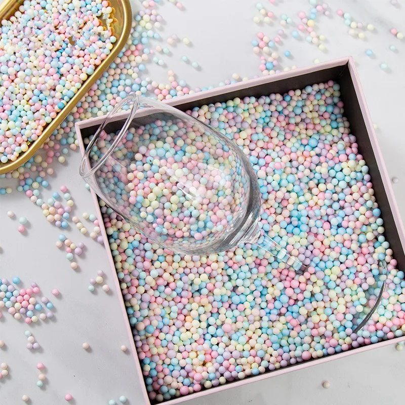 

High Quality New Trend Giftbox Filled Bubble Ball Girl Heart Flow Planet Giftbox Macarons Color Foam Ball Christmas Dec QW108