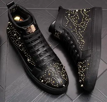 

Italy designer rivet high top Men's shoes Luxury men sneakers men hip hop Casual shoes thick bottom rivets Ankle boots