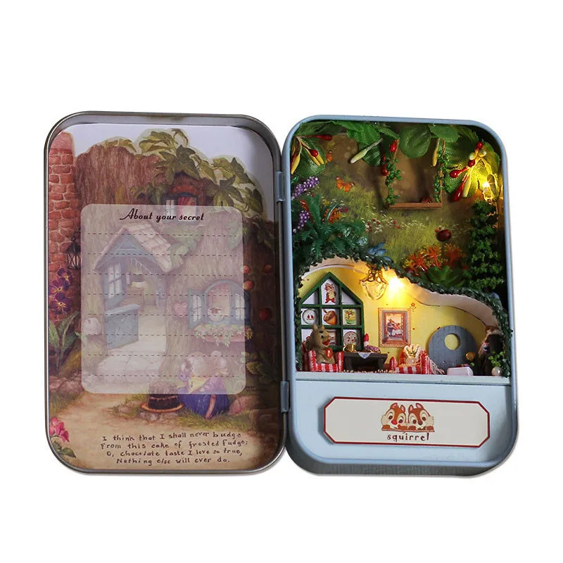 

Polly Pocket House Assembly Box Theatre Christmas Mini DIY House Dollhouse Christmas Decorations Light Miniature Dollhouse