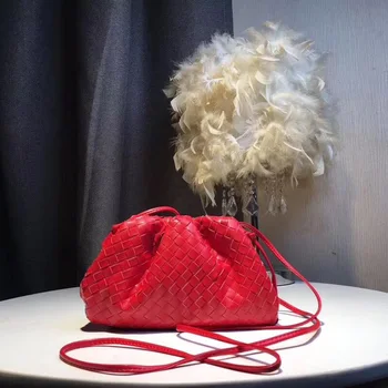 

Solid Color Elegant Crossbody Bags For Women 2019 Hand-woven hand-held evening bag and Purses Lady Shoulder Messenger Bag