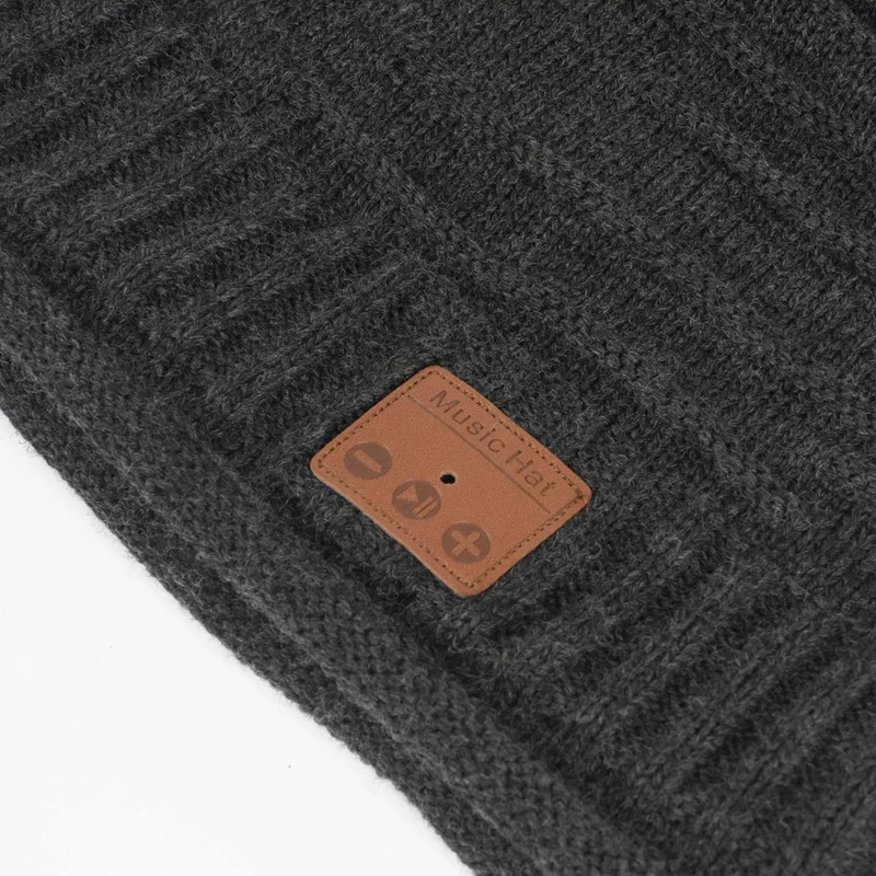 Bluetooth Beanie Hat Music Knit Hat Cap with Speakerphone Stereo Headphone Music Hat Skullies Unisex Cool Knitted Cap