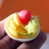 6Pcs/set 1/6 1/12 Scale Mini Simulation Fruit Plate Grape Banana Peach Dollhouse Kitchen Decoration 1