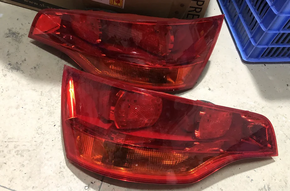 

Made for 2007 Audi Q7 headlight tail lamp ,Plug and play