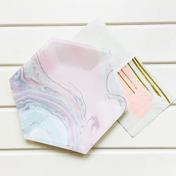 

Hotstamp Lines Hexagon Shape Disposable Tableware Set Including Paper Plates, Paper Cups, Paper Napkins, Paper Straws for Party