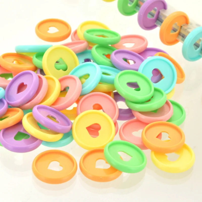 Рисунок 3 - Блокноты с отверстием в форме гриба