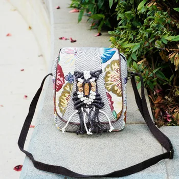 

Fashion national string appliques women shopping handbags!Nice prints lady mini shoulder&crossbody bags All-match canvas Carrier