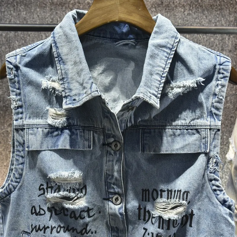 

Fashion Summer Single Breasted Mens Sleeveless Denim Waistcoats Personality Letter Printed Hole Ripped Casual Vests Plus Size