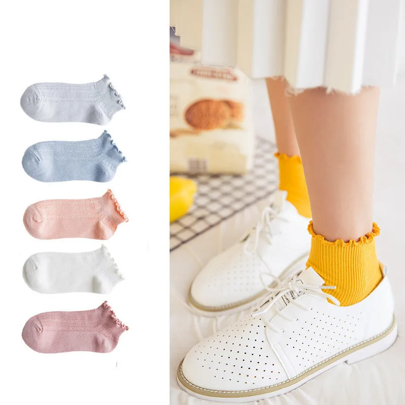 

Short Bamboo Fiber Lady Fungus Lace Women Cute Socks Black White Jacquard High-end Brand Women Socks Autumn 112