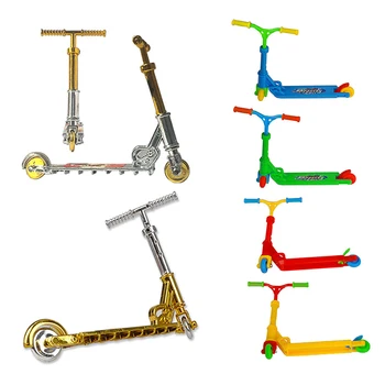 

2020 Hot Sale Mini Scooter Two Wheel Scooter Children's Educational Toys Finger Scooter Fingerboard Skateboard Multicolor