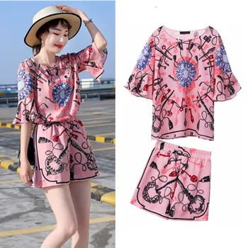 

Summer Runway Designer 2 Piece Set Women Printing Short Sleeve Blouse Tops And Elastic Waist Shorts Two Piece Set Suits SL484
