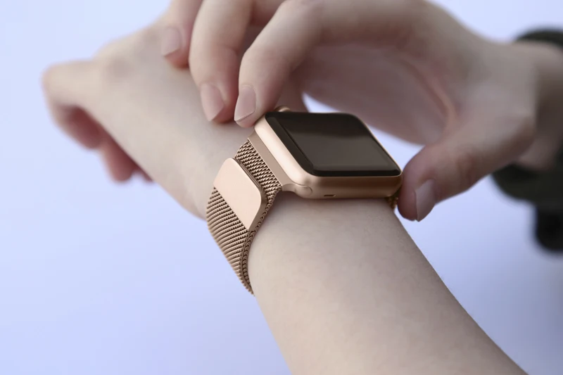 Оригинальность apple watch. Часы аппле вотч 8. ремешок эппл вотч миланская петля. ремешки на эппл вотч 8. apple iwatch 7.