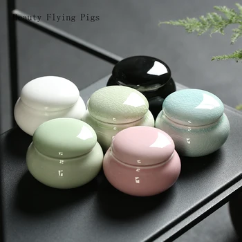 

Ultra small ceramic mini tea cans sealed cans of fragrant powder ceramic pill cans pearl powder portable travel storage tank