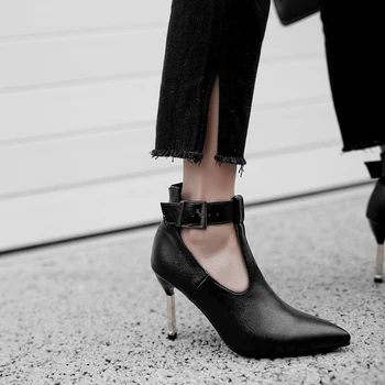 

NAN JIU MOUNTAIN 2020 Spring And Autumn Women Ankle Boots Hollow Martin Boots Sexy High heels OL Womem Shoes Plus Size 34-48