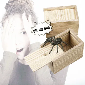 

2020 Gag Gift Tricky Toy Funny Prank Spider Wooden Scare Box Lifelike for Kids Adult