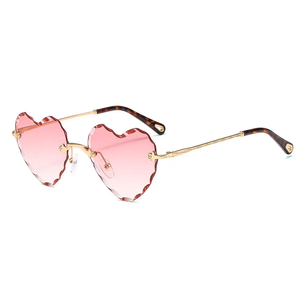 Europe and the United States new heart-shaped sunglasses fashion ultra-thin ocean film sunglasses women's sunglasses fashion