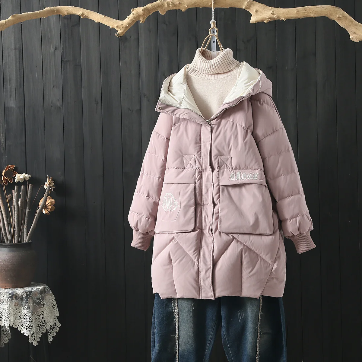 Winter New Style Casual Fashion Pocket Embroidered Thick Warm Hooded Long down Jacket Women's Three-Color